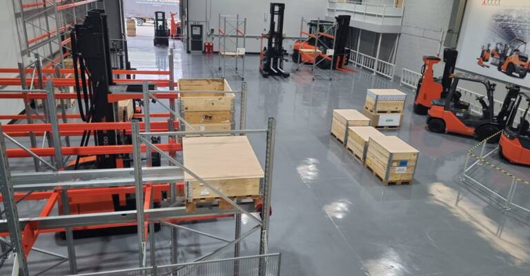 warehouse automation facility in leicester